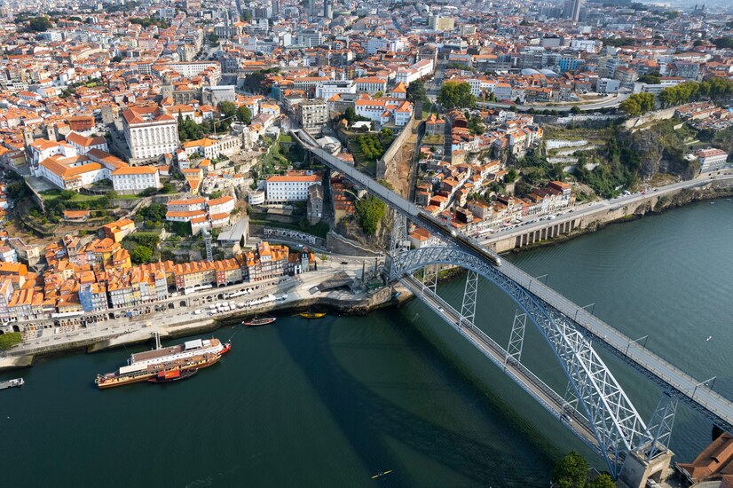 Lisboa, Porto, Funchal, Braga e Cascais na corrida ao Prémio Nacional RU